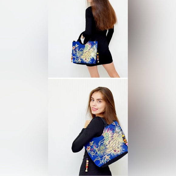 Red Embroidered Satchel, Double Handle Purse, Retro Style With Removable Strap - Picture 12 of 13